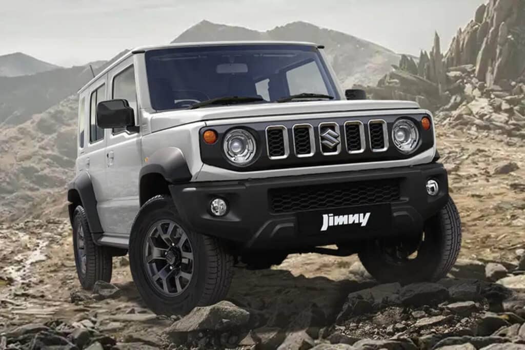 Voiture de location Suzuki Jimmy disponible à Hiva-oa pour les voyageurs HANAMIO